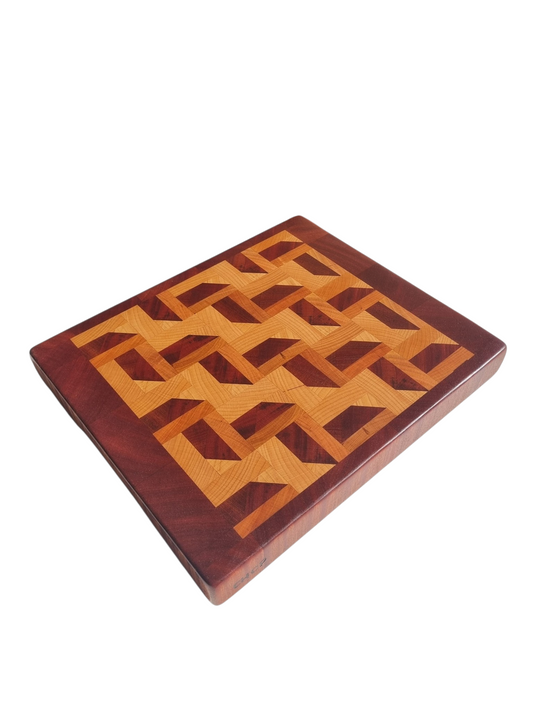 3D Zig Zag End Grain Chopping Block – Medium