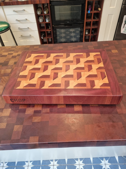 3D Zig Zag End Grain Chopping Block with Sapele Trim – Extra Large